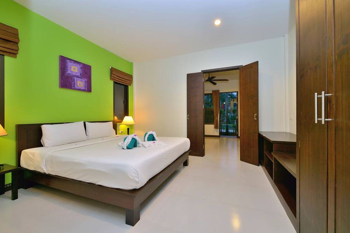 superior room | in-room safe, rollaway beds, free wifi