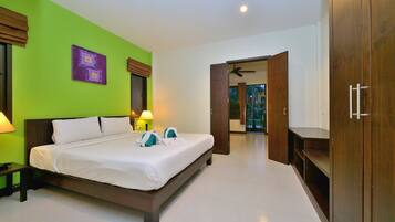 高級客房 | 客房內保險箱、折疊床/加床、免費無線上網