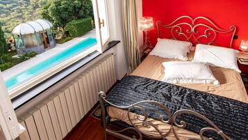 Appartamento, 1 camera da letto, terrazzo (La Luna) | 1 camera, biancheria da letto di alta qualità, Wi-Fi gratuito, lenzuola