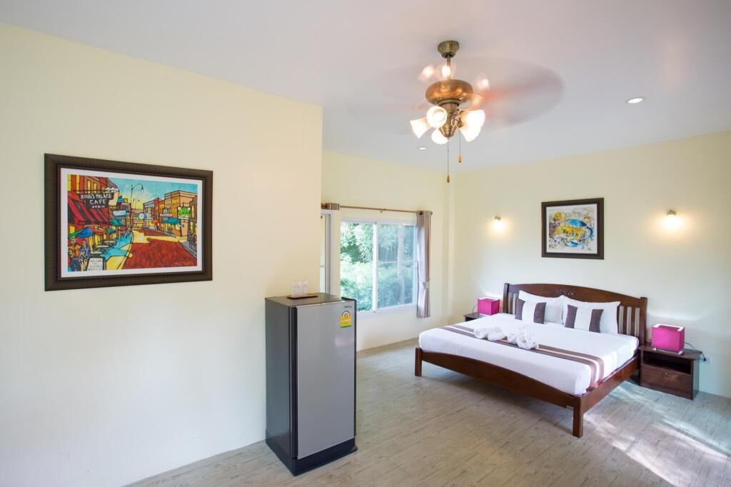 In-room safe, laptop workspace, rollaway beds, free WiFi