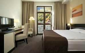 View from room - AZIMUT Hotel FREESTYLE Rosa Khutor (Estosadok)