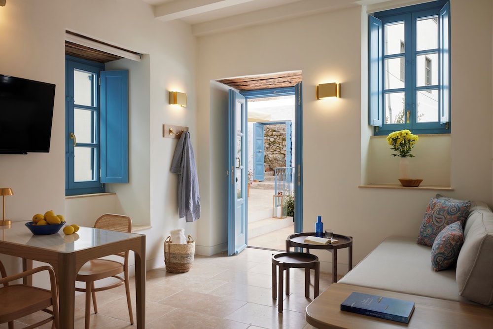 Orloff Hotel Hydra by null