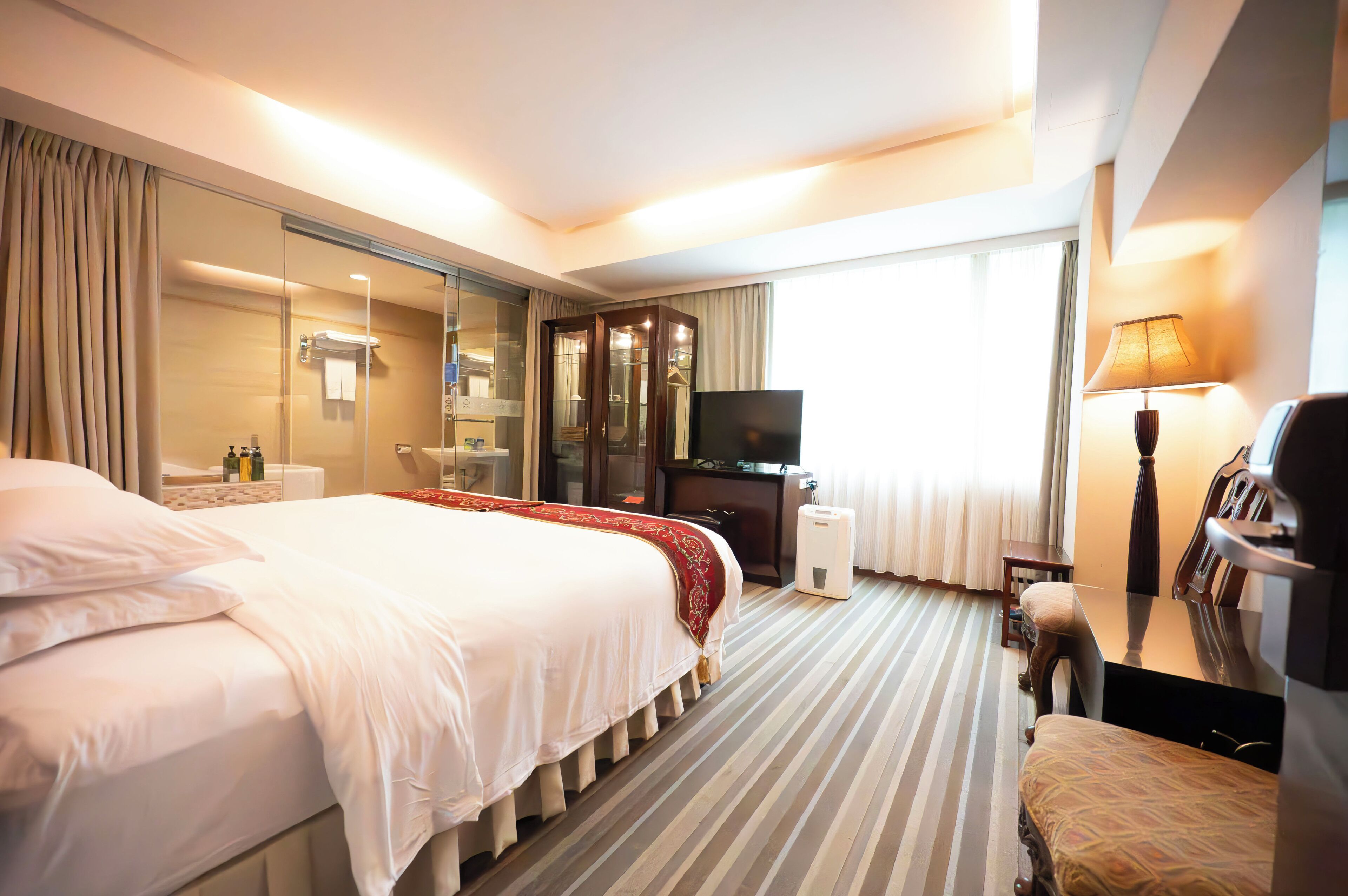 Comfort-Doppelzimmer, 1 Doppelbett | Zimmersafe, Verdunkelungsvorhänge, schallisolierte Zimmer