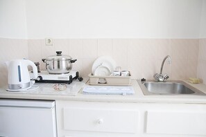 In-room safe - Manolis Studios (Kos)