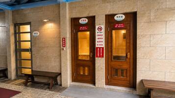 Body treatments, deep-tissue massages, massage/treatment rooms