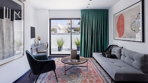 Deluxe Penthouse, Balcony, City View | Living room - Rothschild Residence by Zvieli Hotels (Tel Aviv)