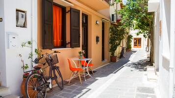 Estudio superior | Exterior