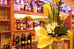 Bar (on property) - Landhotel Alpenhof (Filzmoos)
