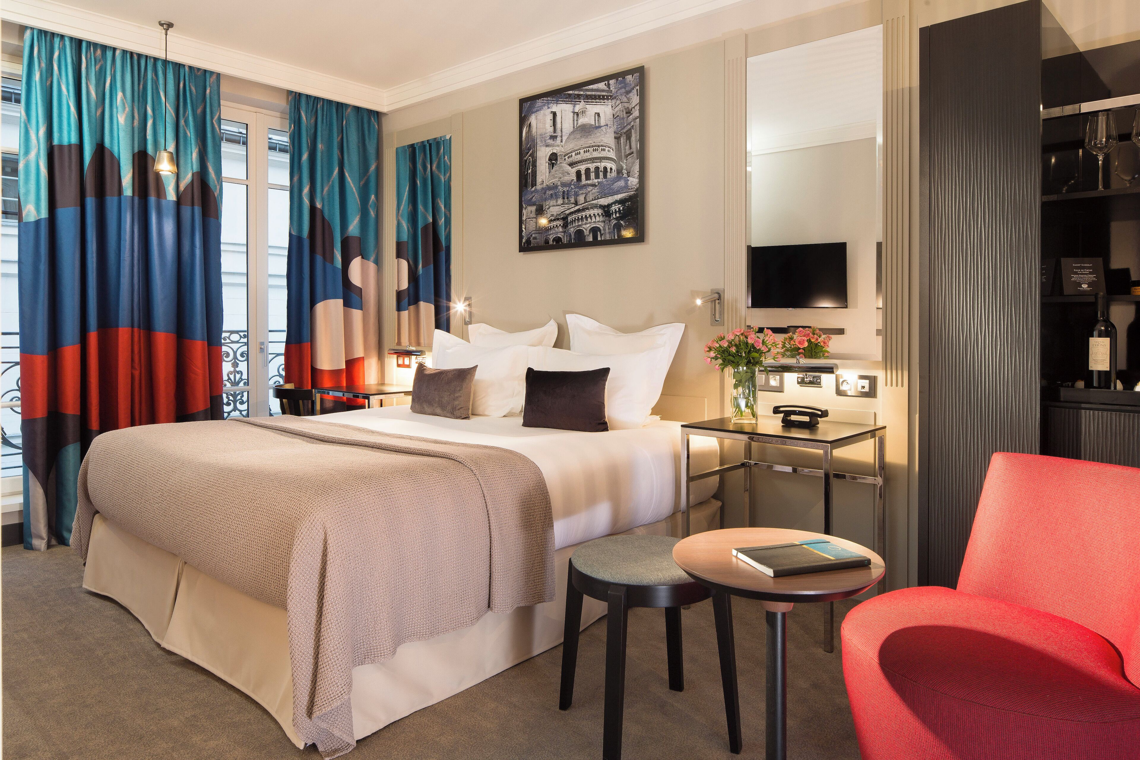 1 bedroom, premium bedding, in-room safe, desk