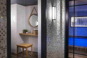 Espace de soins pour les couples, sauna, soins corporels