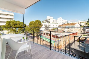 Terrace/patio - New Kensington Apartments - Econotels (Calvia)