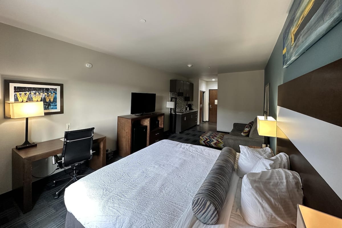 Skrivbord, strykjärn/strykbräda, gratis barnsängar och gratis wi-fi