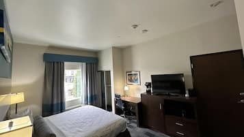 Desk, iron/ironing board, free cribs/infant beds, free WiFi