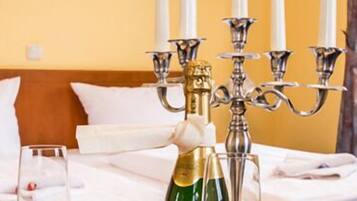 In-room safe, desk, free cots/infant beds