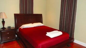 Deluxe Loft, 2 Bedrooms, 2 Bathrooms | 3 bedrooms, premium bedding, iron/ironing board, free cribs/infant beds