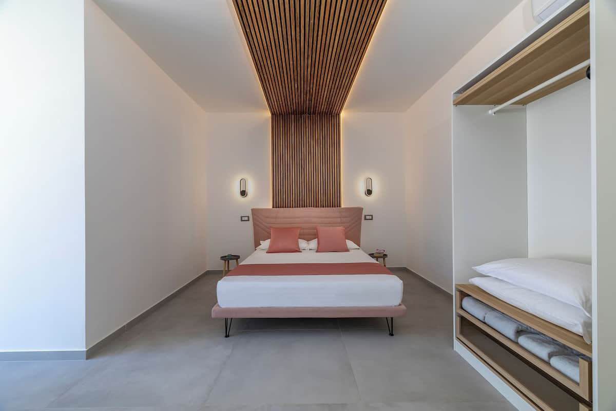Suíte presidencial | 1 quarto, frigobar, individualmente mobiliados, escrivaninha