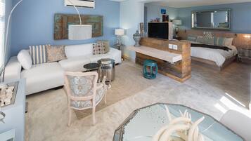 Televisie en een open haard