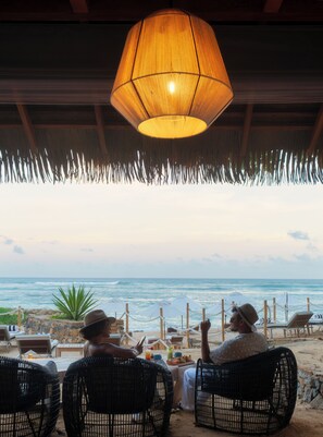 Beach bar - Cape Weligama - Relais and Chateaux (Weligama)