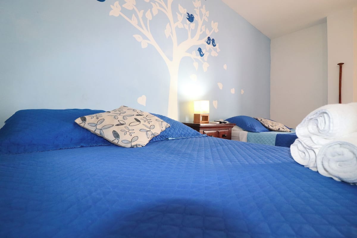 Standard Dört Kişilik Oda | Kaliteli yatak takımı, portatif/ilave yatak, çarşaf takımı