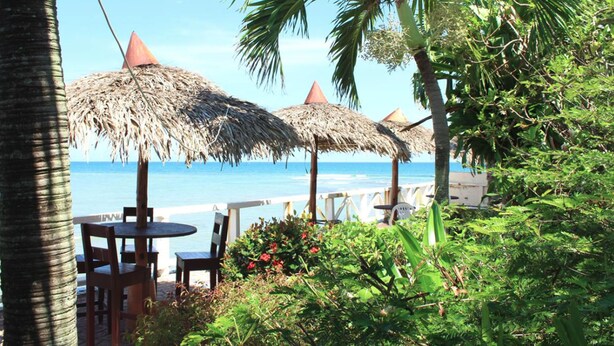 Exterior - Bay View Hotel (San Carlos)