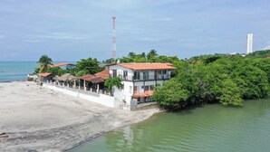 Front of property - Bay View Hotel (San Carlos)
