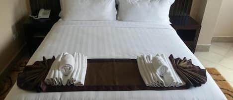 Standard-Doppelzimmer | Minibar, Schreibtisch, Zustellbetten, kostenloses WLAN