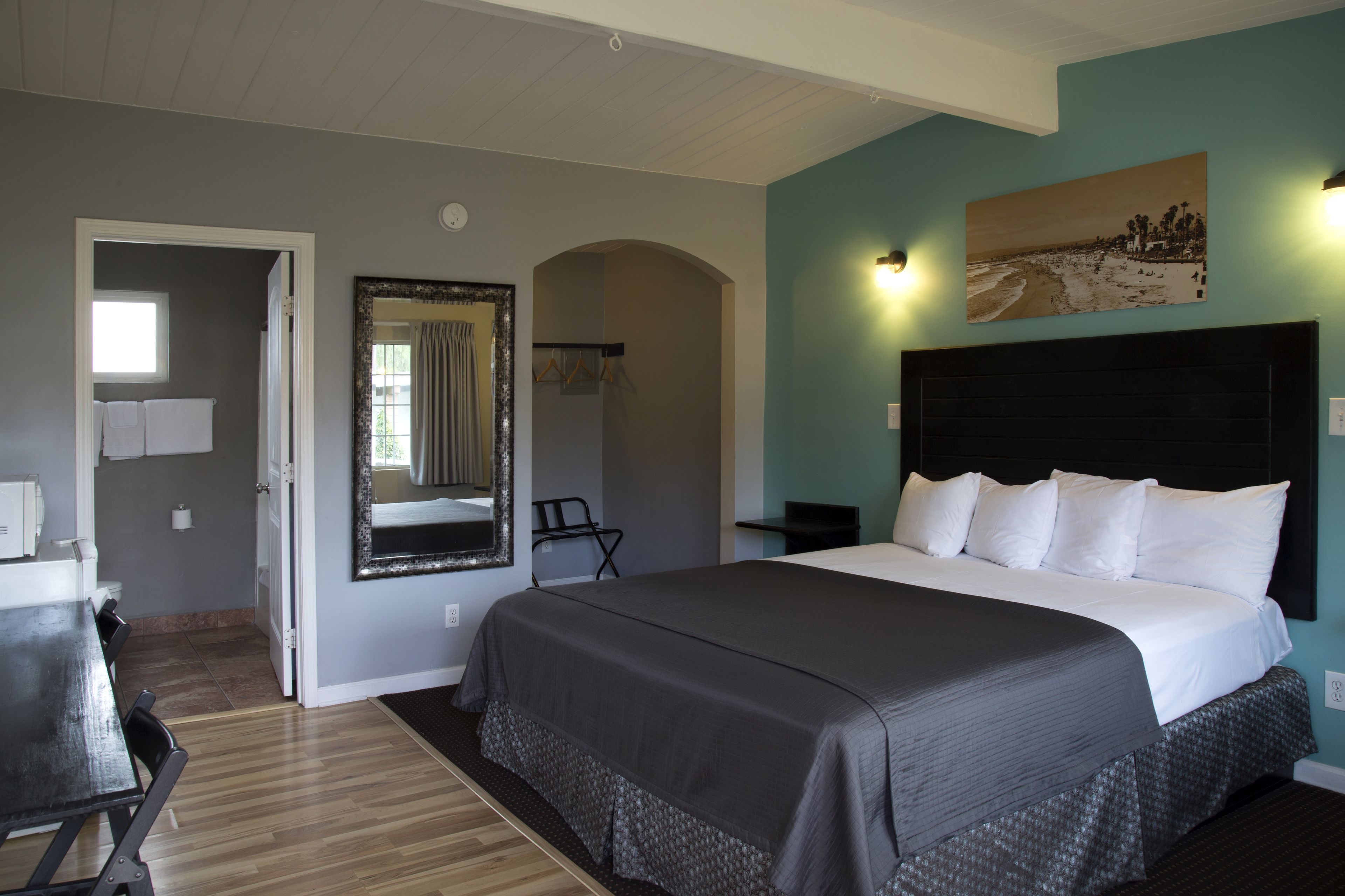 Photo - Lodge at 32nd