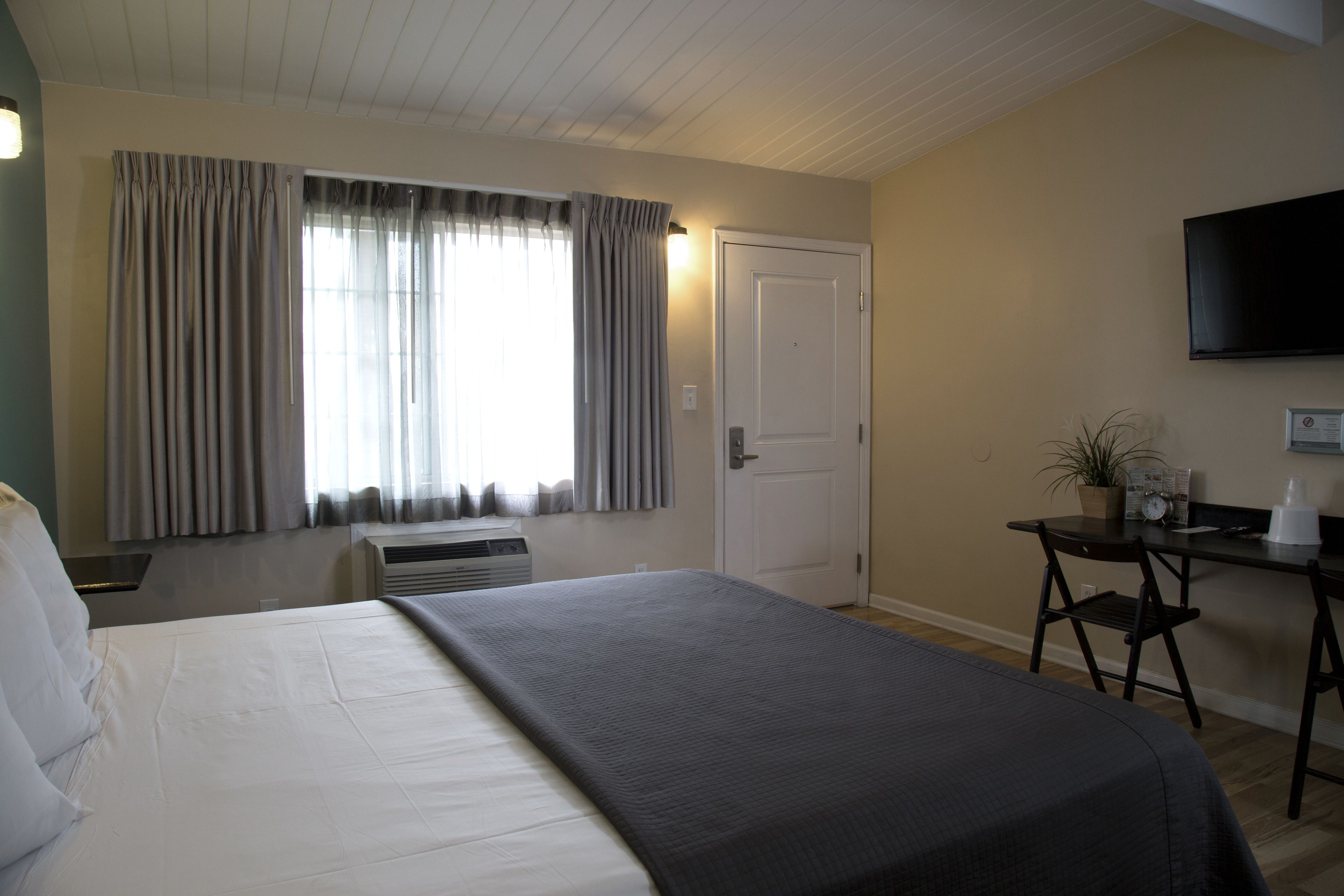 Photo - Lodge at 32nd