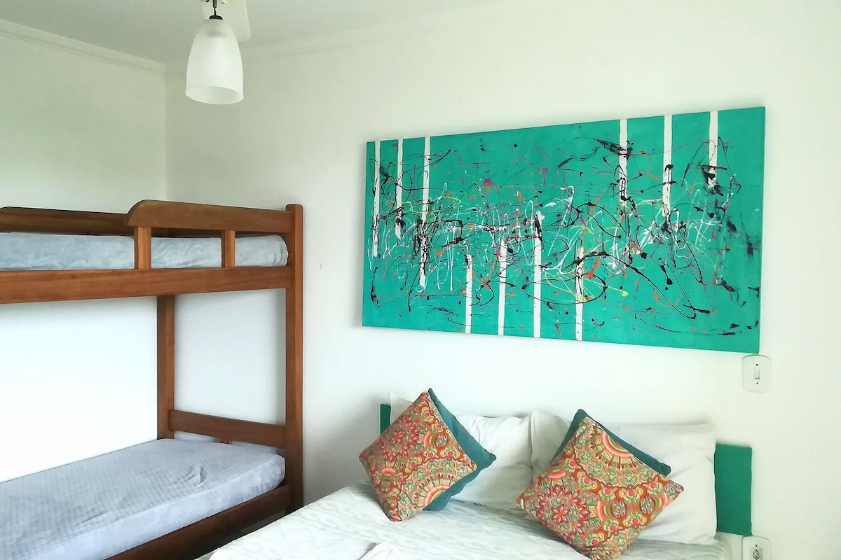 Quadruple Room | Minibar, rollaway beds (surcharge), WiFi (free)