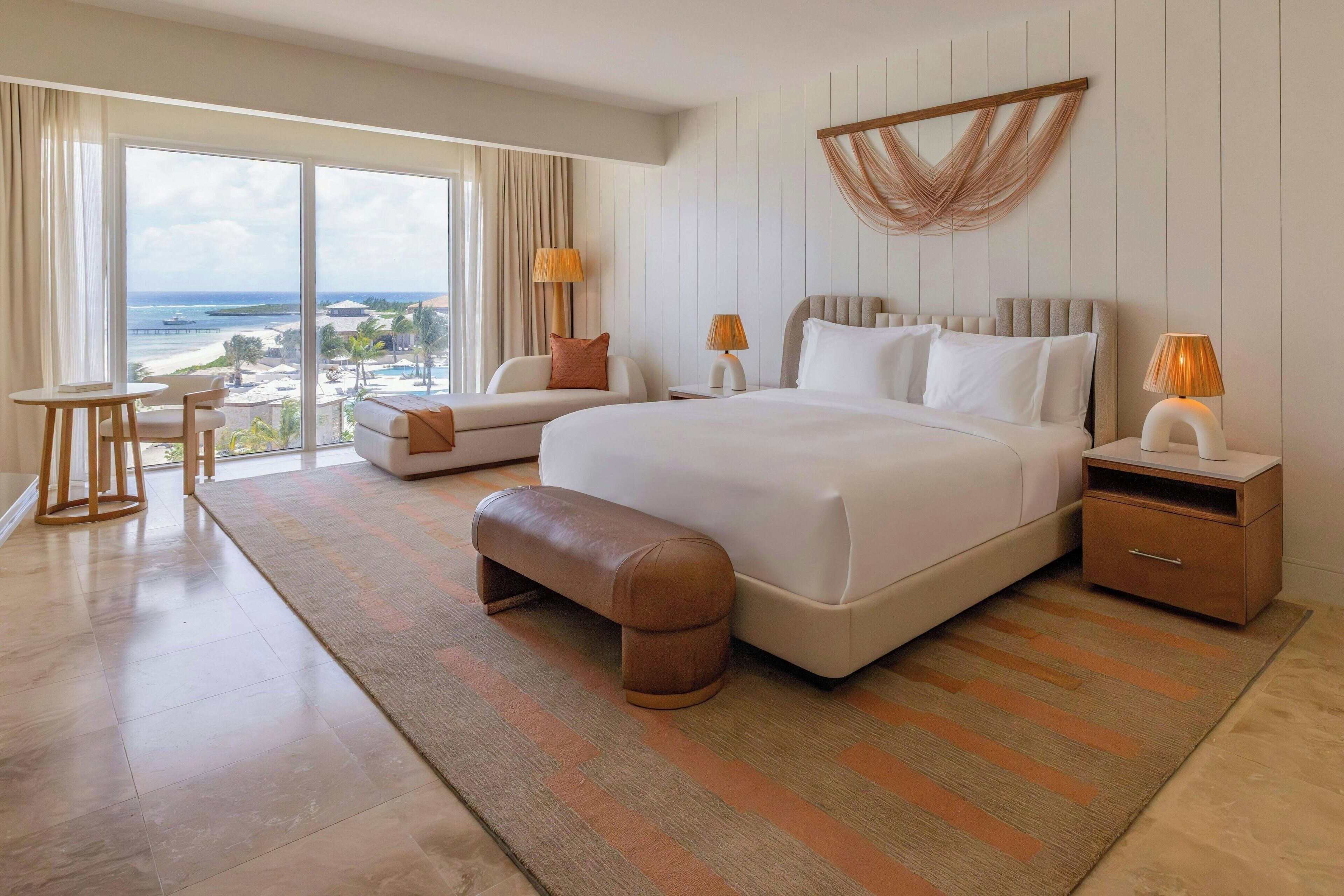 premier suite, 1 double bed, ocean view | in-room safe, blackout curtains, free wired internet, bed sheets