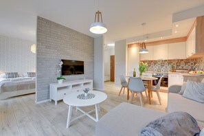 Departamento ejecutivo (4 Adults, Jaglana 6B Street - 34) | Sala de estar | Televisión de pantalla plana 