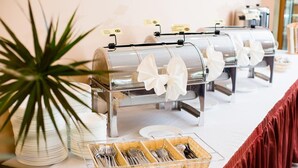 Frokostbuffé er inkludert hver dag