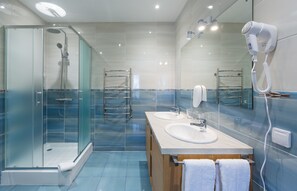 Free toiletries, towels