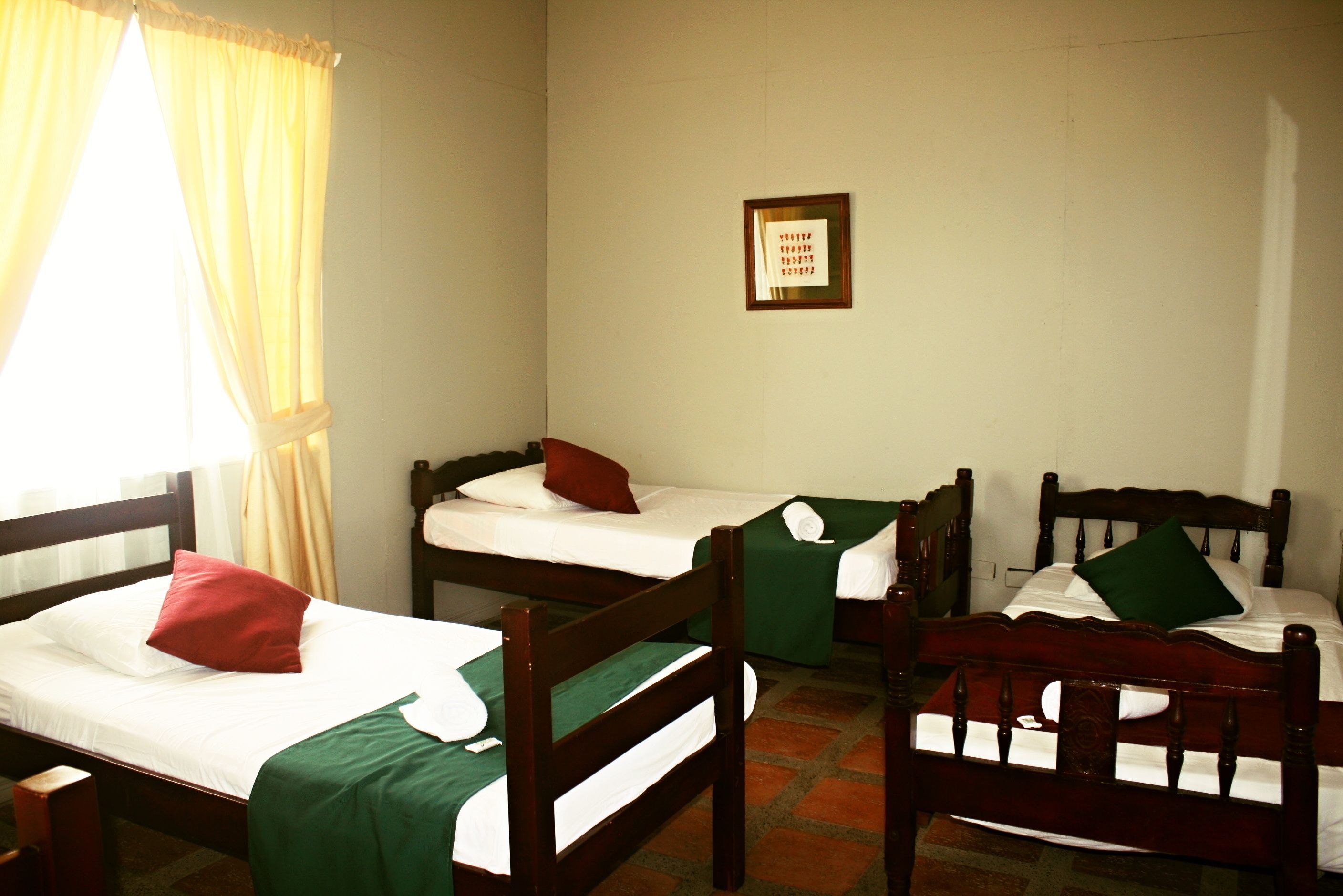 Premium bedding, desk, laptop workspace, WiFi (free)