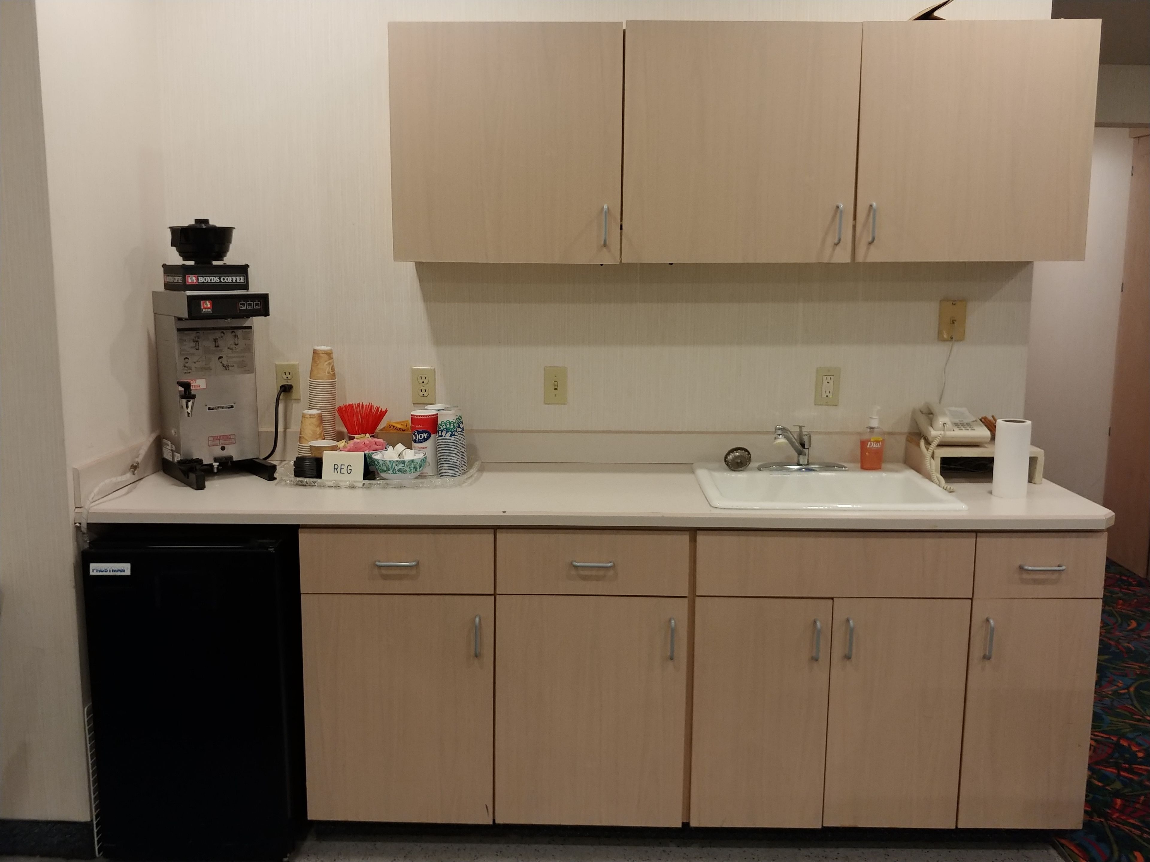 basic room, private bathroom (conference room) | meeting facility