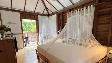 1 soverom, sengetøy av topp kvalitet og strykejern/-brett