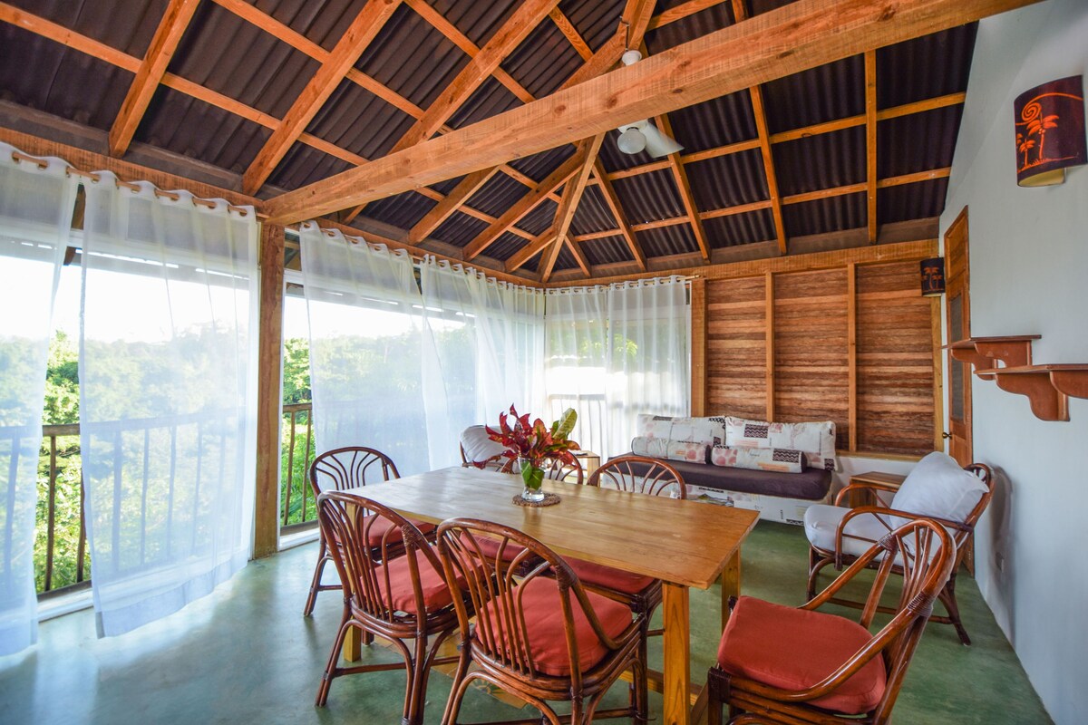 Arraijan, 2 Bedroom House | リビングルーム