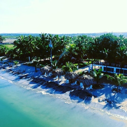 Hotel El Cayito Beach Resort Montecristi