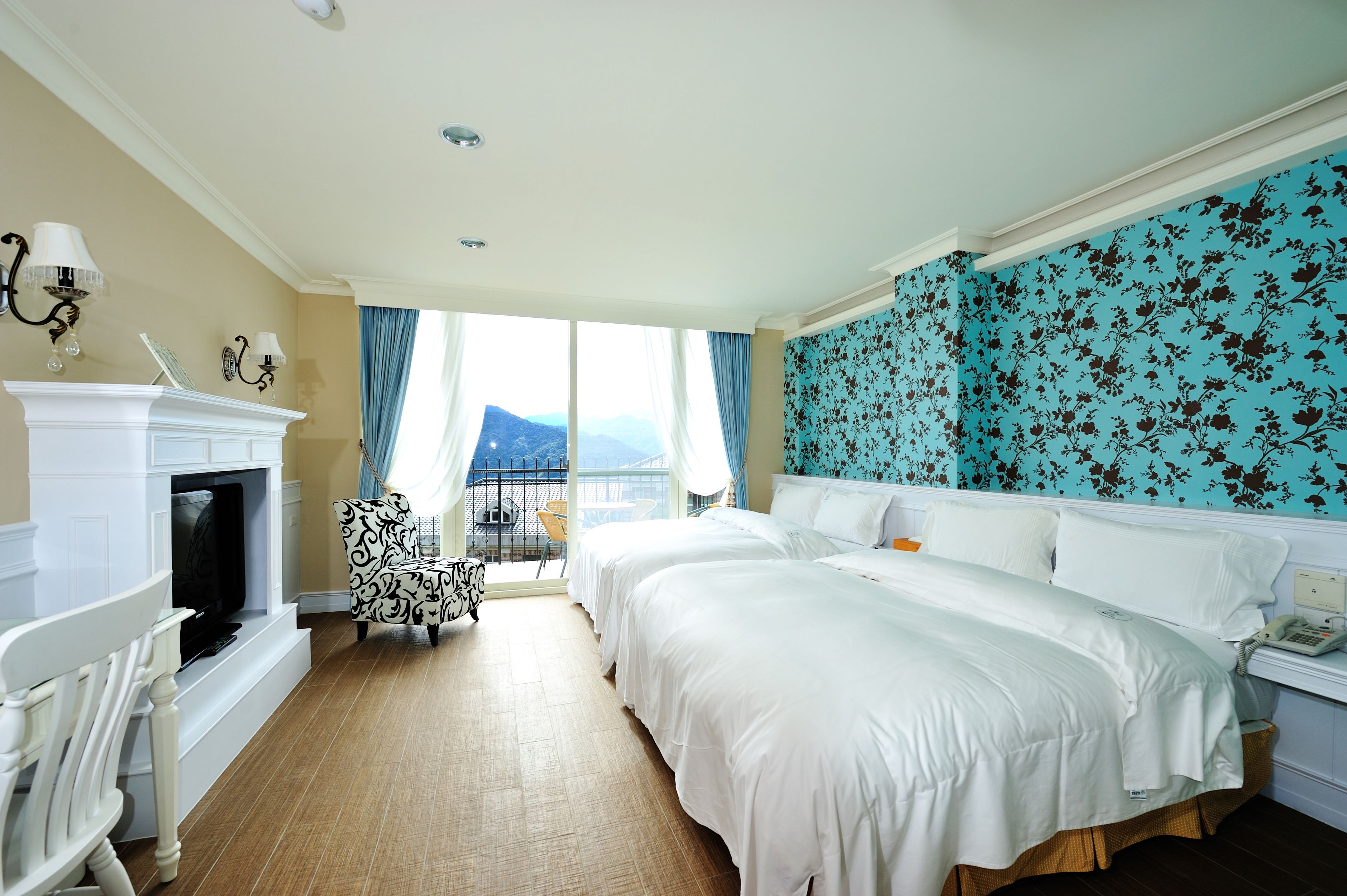 family quadruple room | 1 bedroom, individually decorated, individually furnished, desk