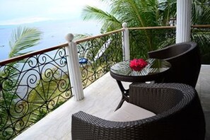 Double Room, 1 King Bed