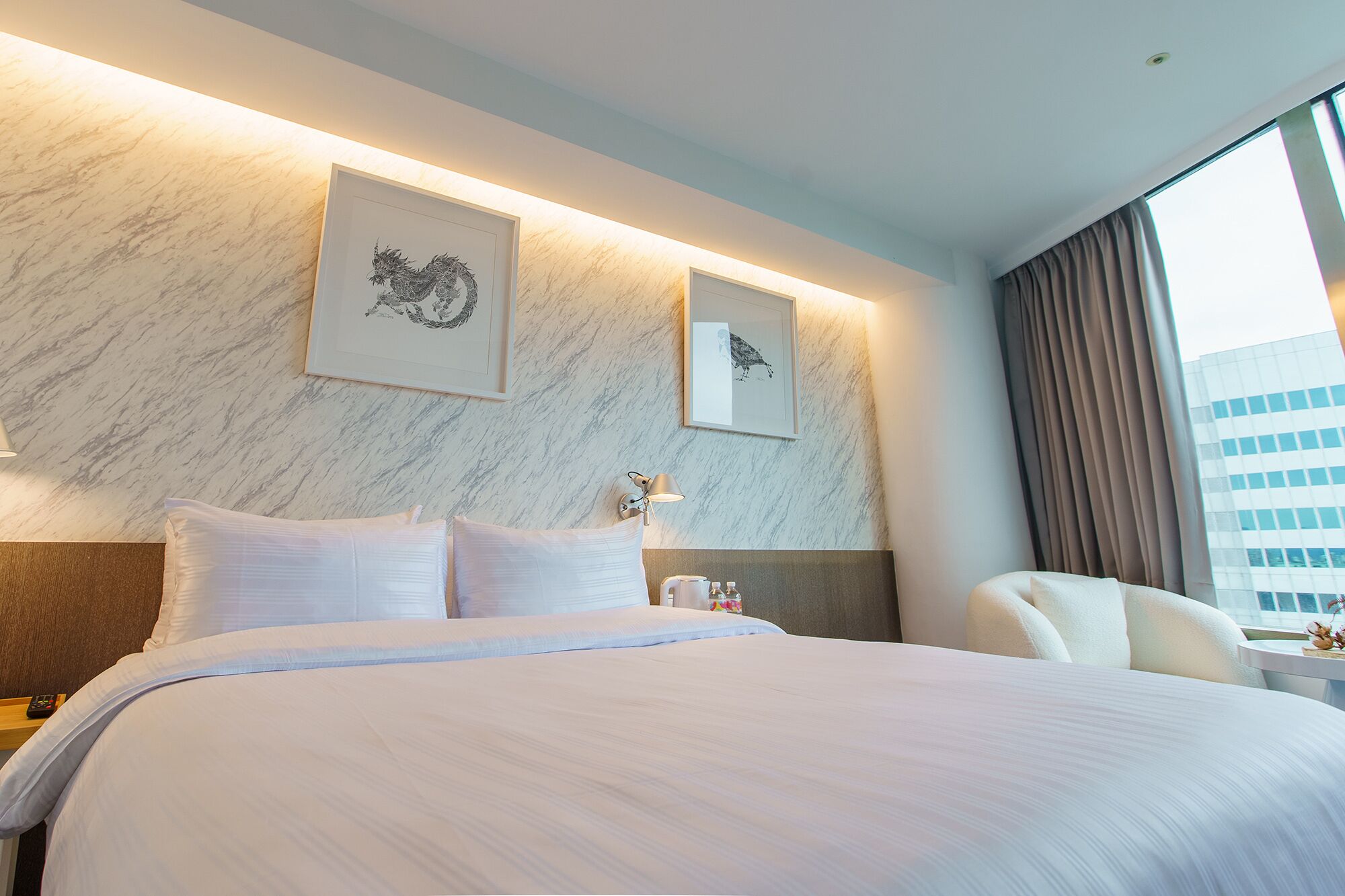 meistay suite 301 | blackout curtains, free wifi, bed sheets
