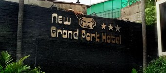 New Grand Park Hotel