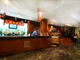 Kios check-in/check-out