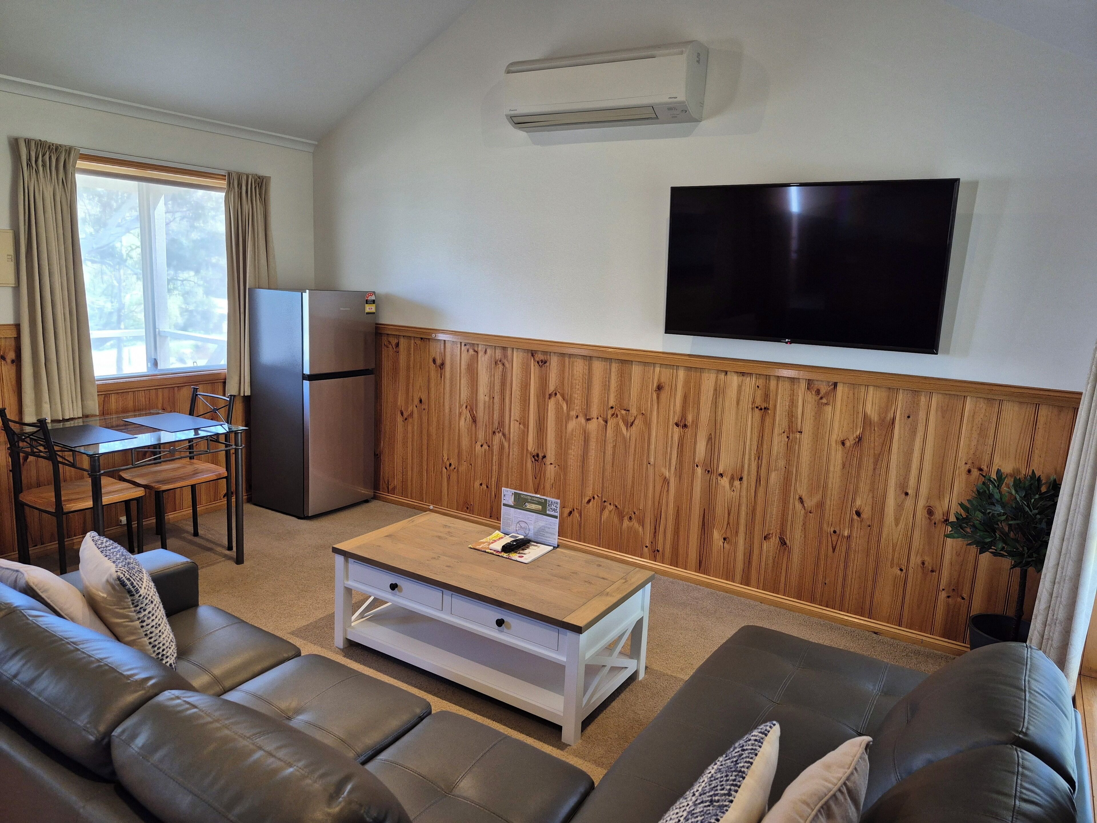 1 Bedroom Self Contained Spa Cottage