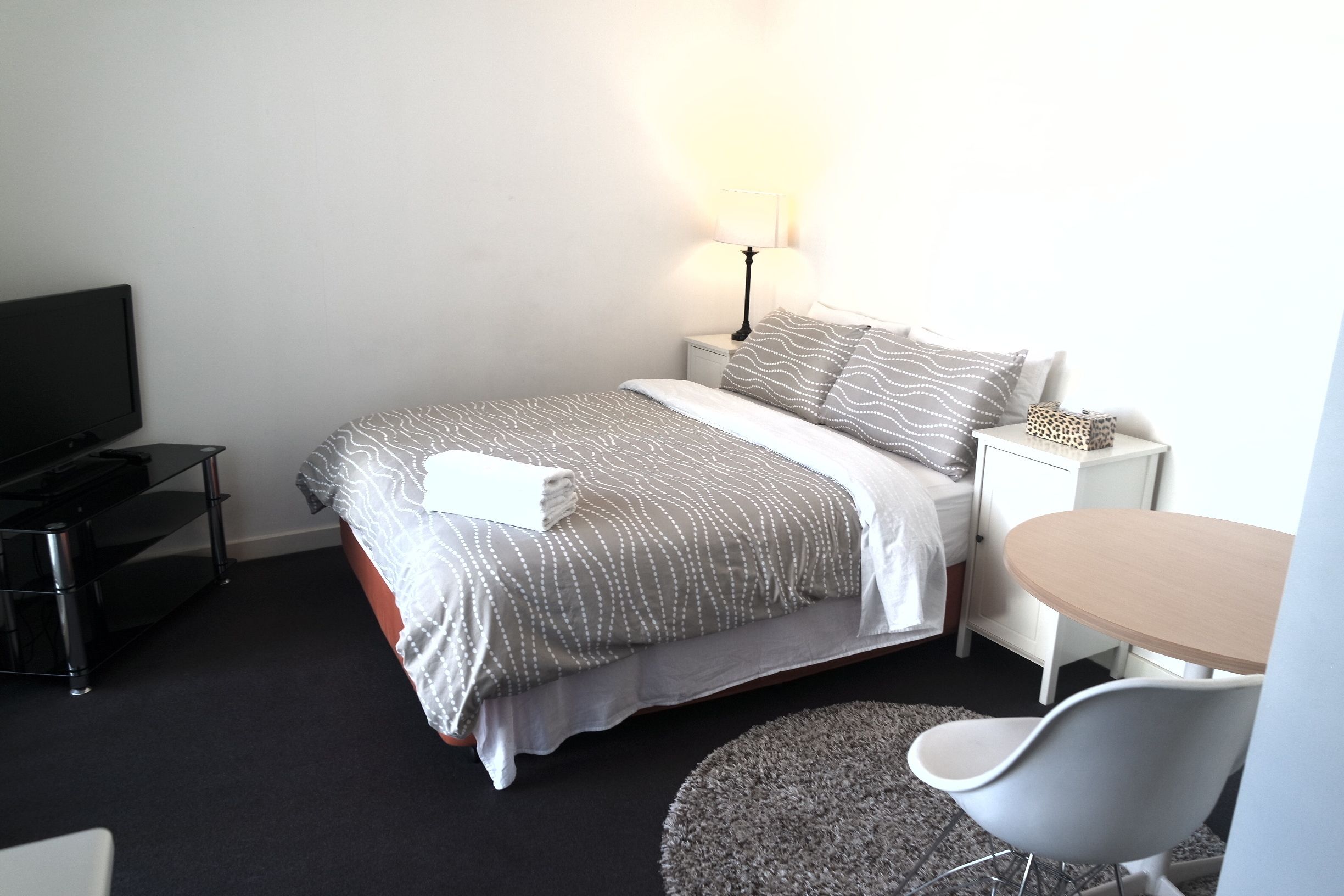 أغطية فراش متميزة وواي فاي مجانًا وملاءات أسرّة