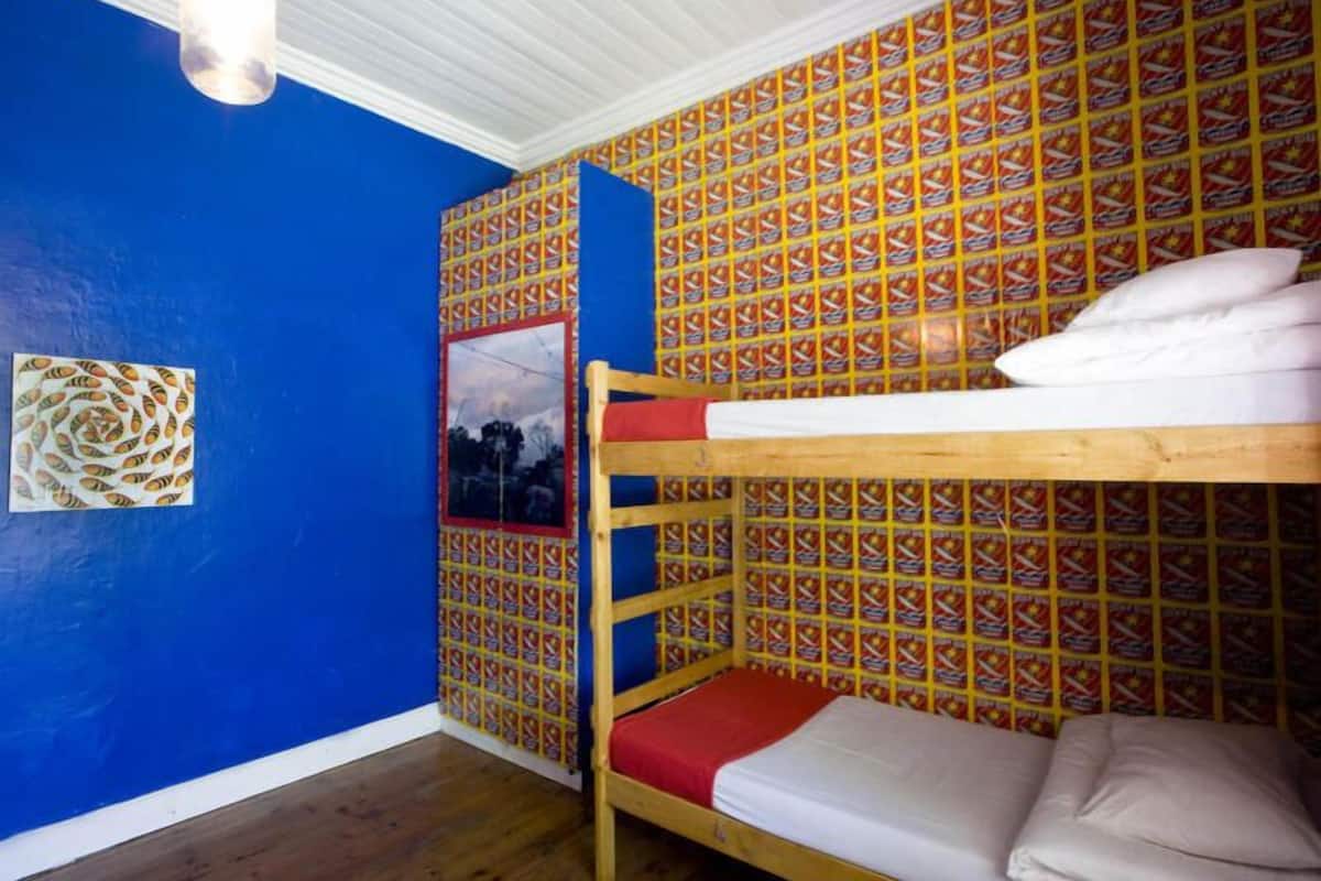 Standaard slaapzaal, 1 slaapkamer (Khayelitsha) | Een kluis op de kamer, extra bedden, gratis wifi