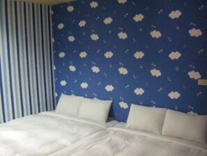 Superior Quadruple Room | 1 bedroom, premium bedding, desk, rollaway beds