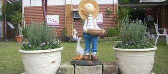 Meihua Lake Leisure Farm