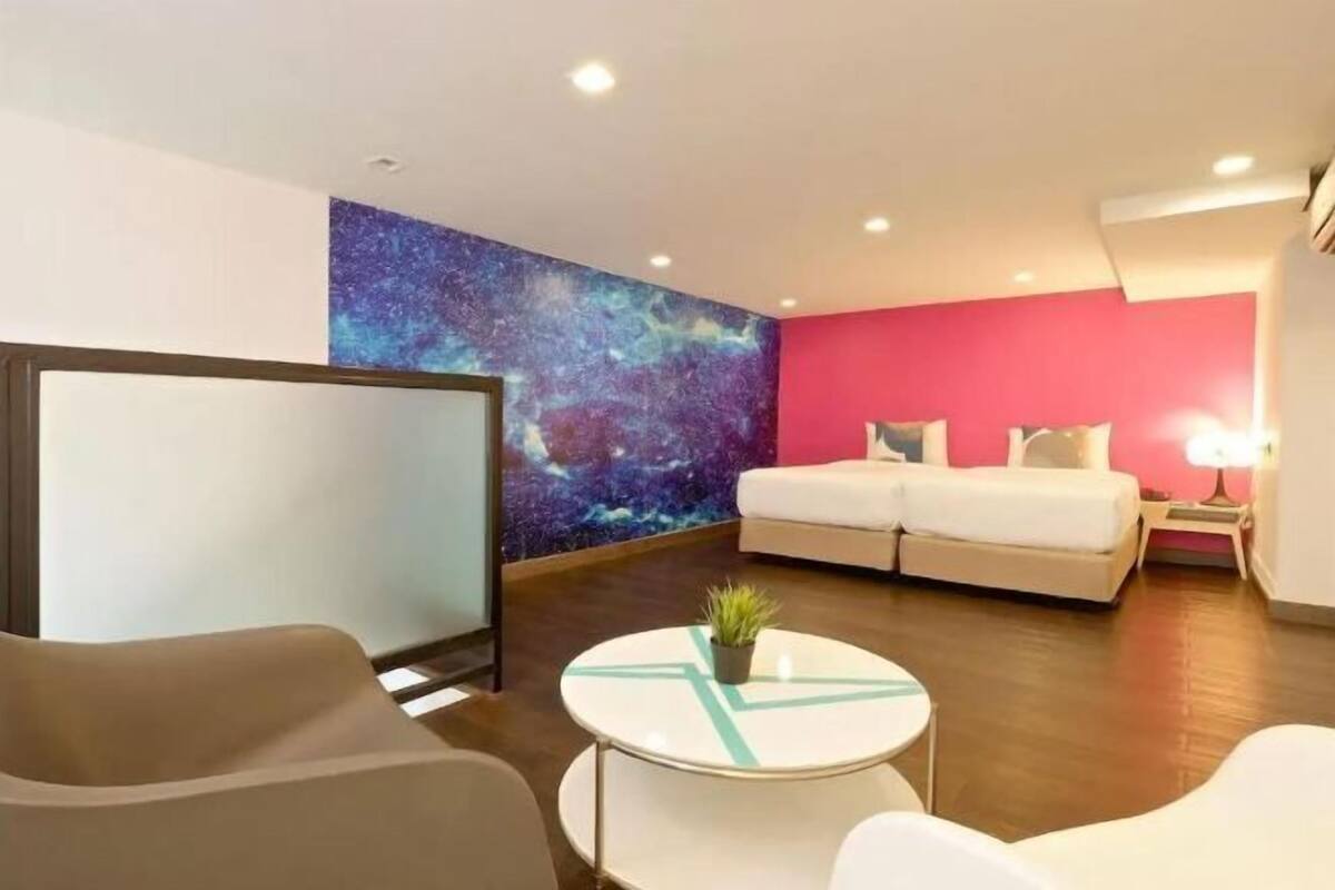 Minibar, in-room safe, desk, blackout drapes