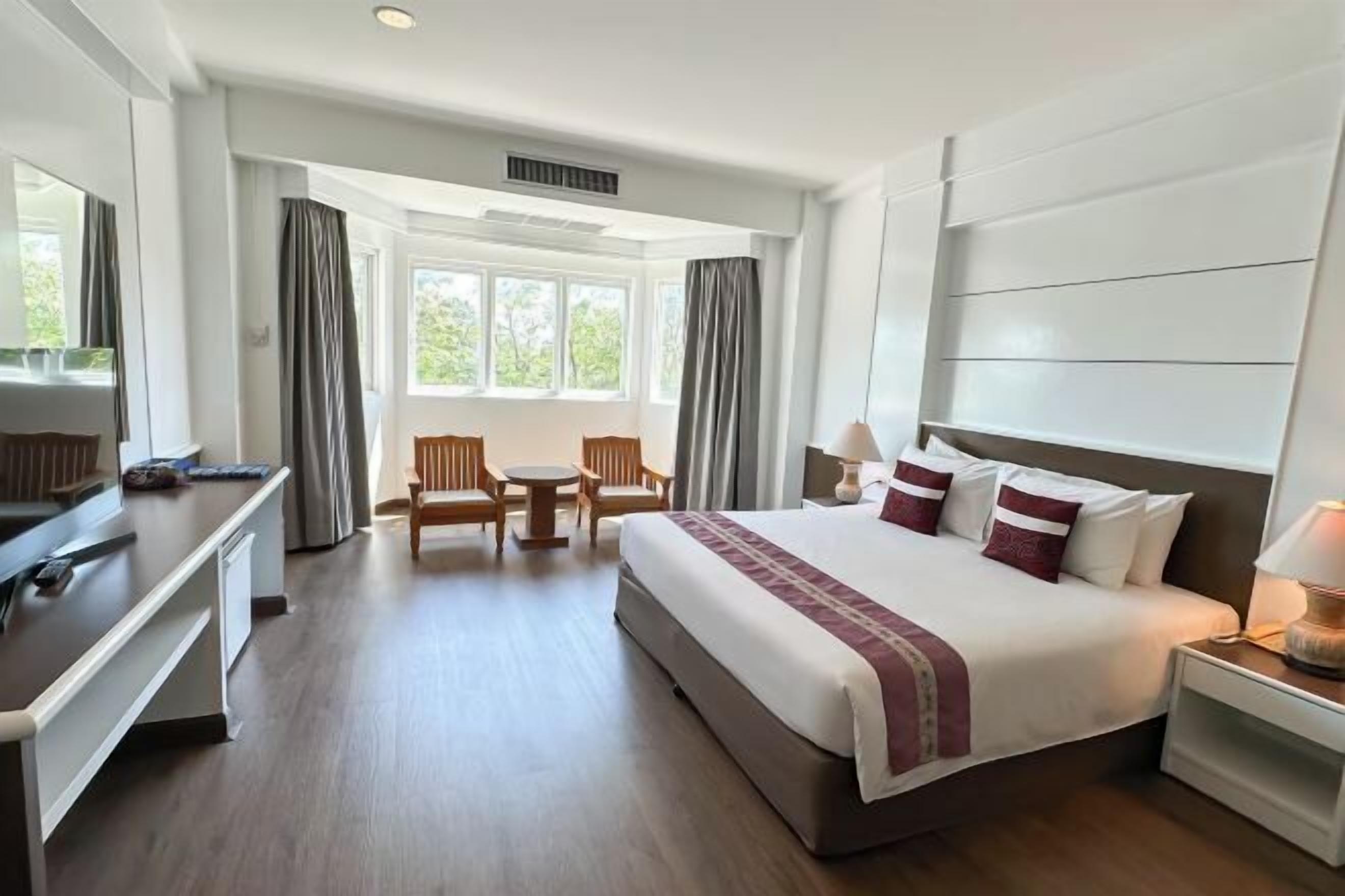 Individually decorated, free WiFi